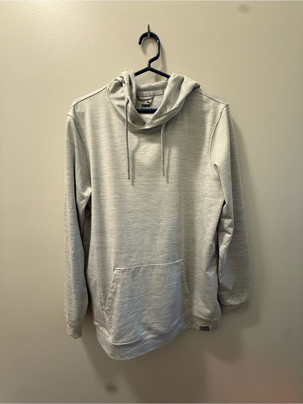 Puma Men’s Light Heather Gray Pullover Hoodie